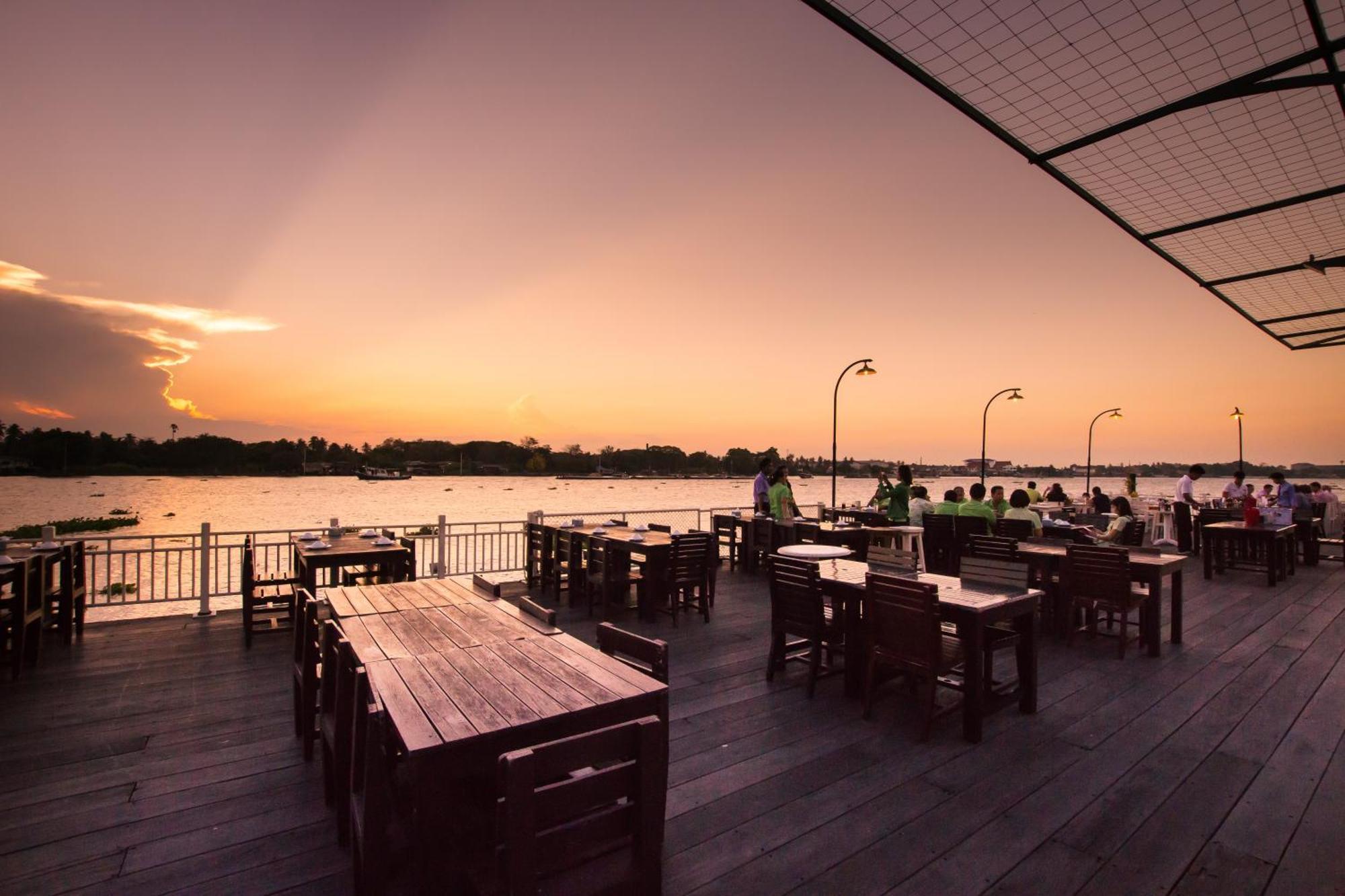 Kalanan Riverside Resort Former Buddy Oriental Riverside Nonthaburi Ngoại thất bức ảnh