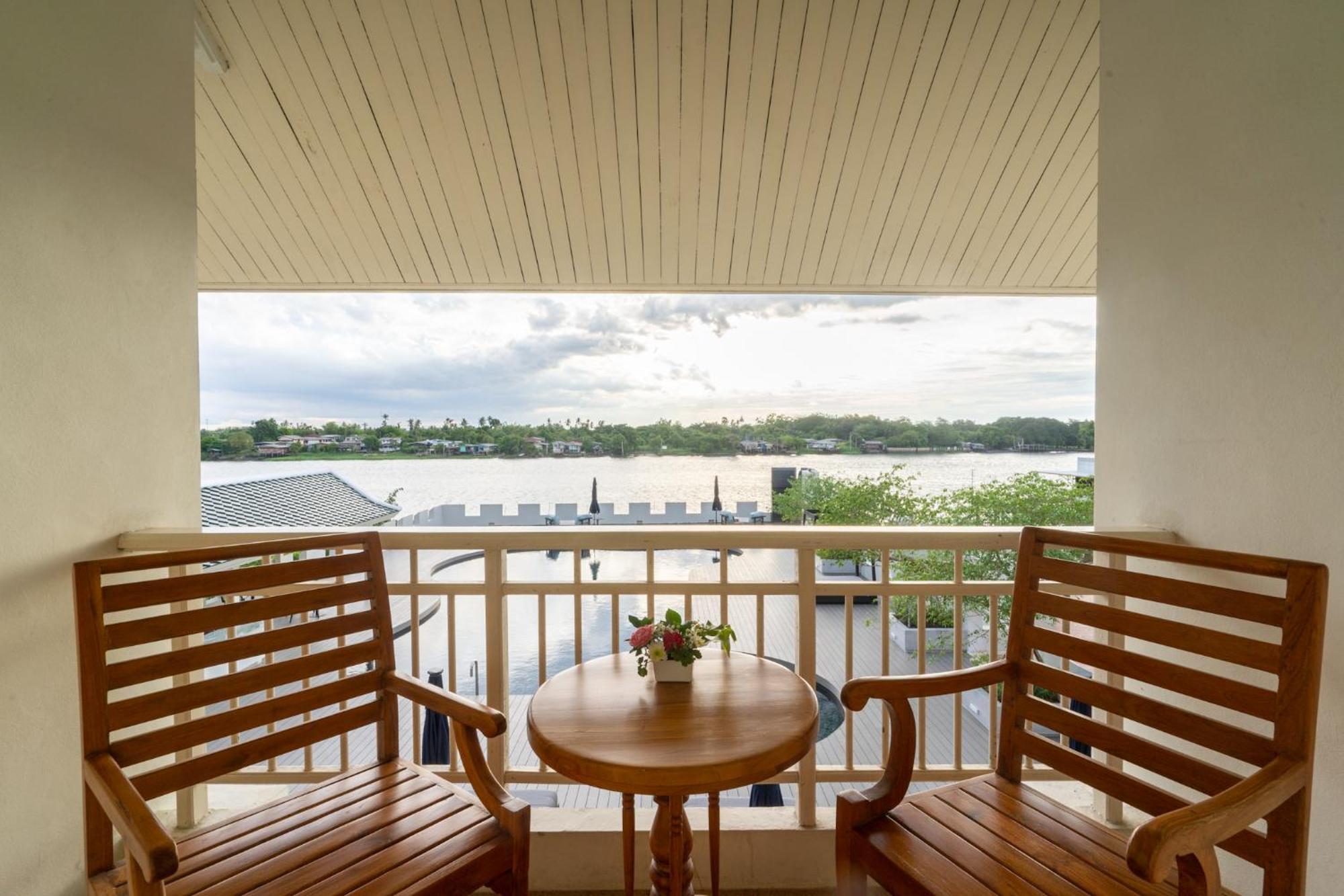 Kalanan Riverside Resort Nonthaburi Ngoại thất bức ảnh